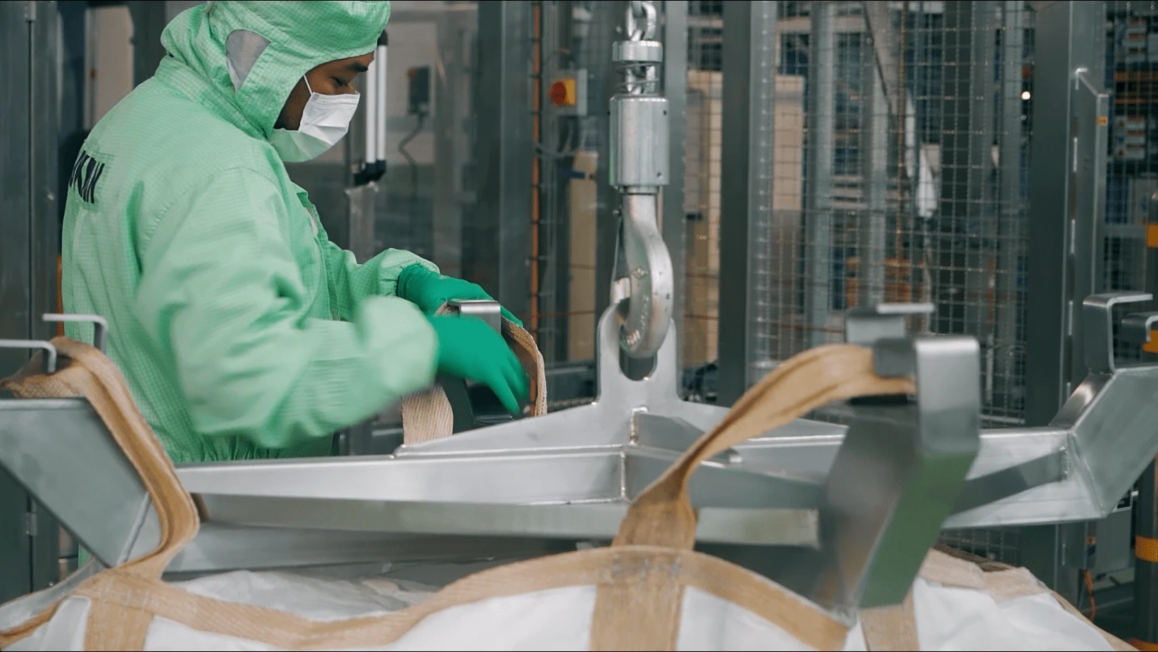 IBC, IBC Filling, IBC Solution, Imtermediate Bulk Container, Cone Valve, CIP